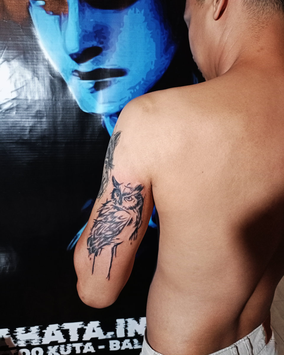 Anahata Ink Tattoo Kuta Bali - Abstract Black Owl Tattoo by Reshi