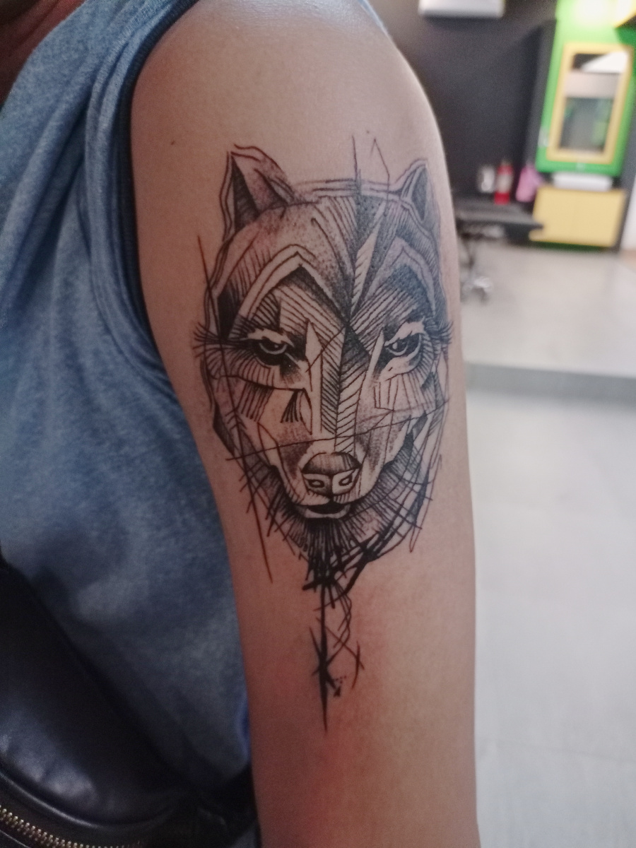 Anahata Ink Tattoo Kuta Bali - Fineline Wolf Tattoo