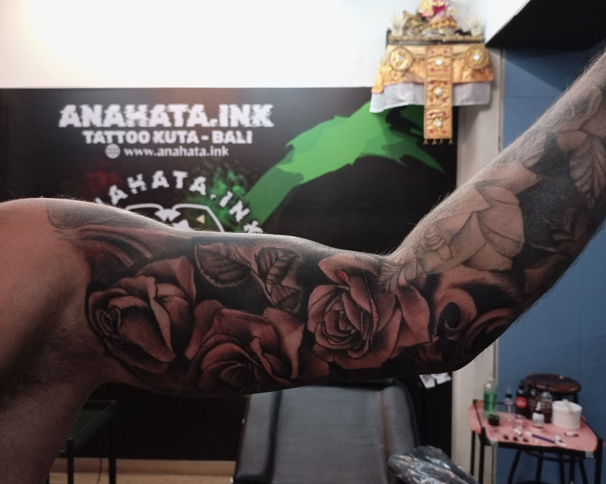 Anahata Ink Tattoo Kuta Bali - Sleeve Connecting Project With Botanical Tattoo Style and Flower