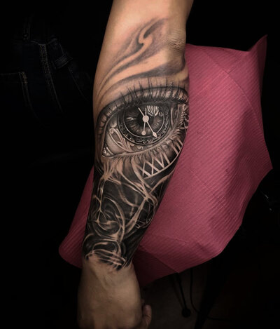 Anahata Ink Tattoo Kuta Bali - Black Grey Eye Clock Tattoo
